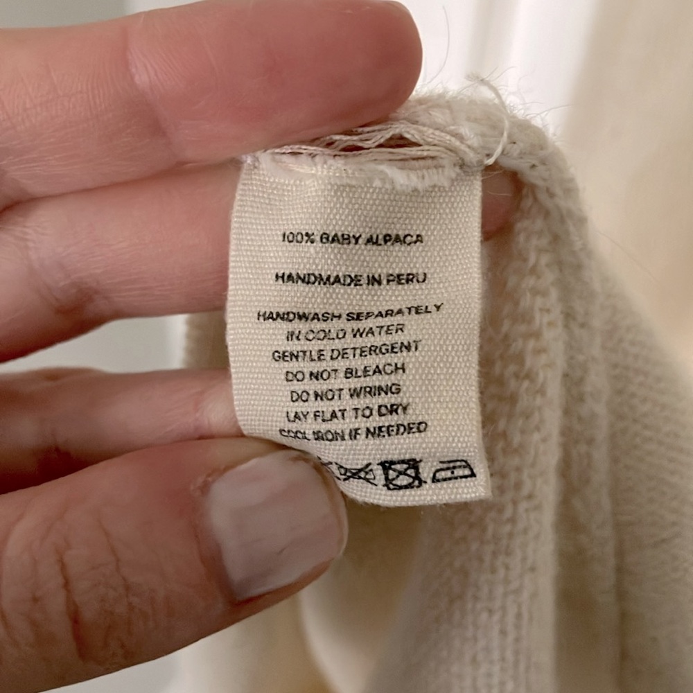Alpaca Midi Dress - Picture 6 of 6